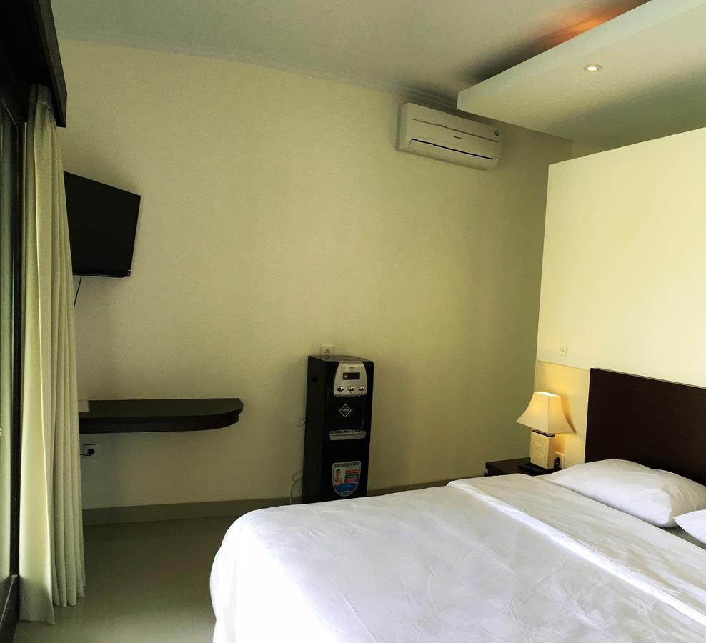 Indah Homestay Seminyak Exteriör bild